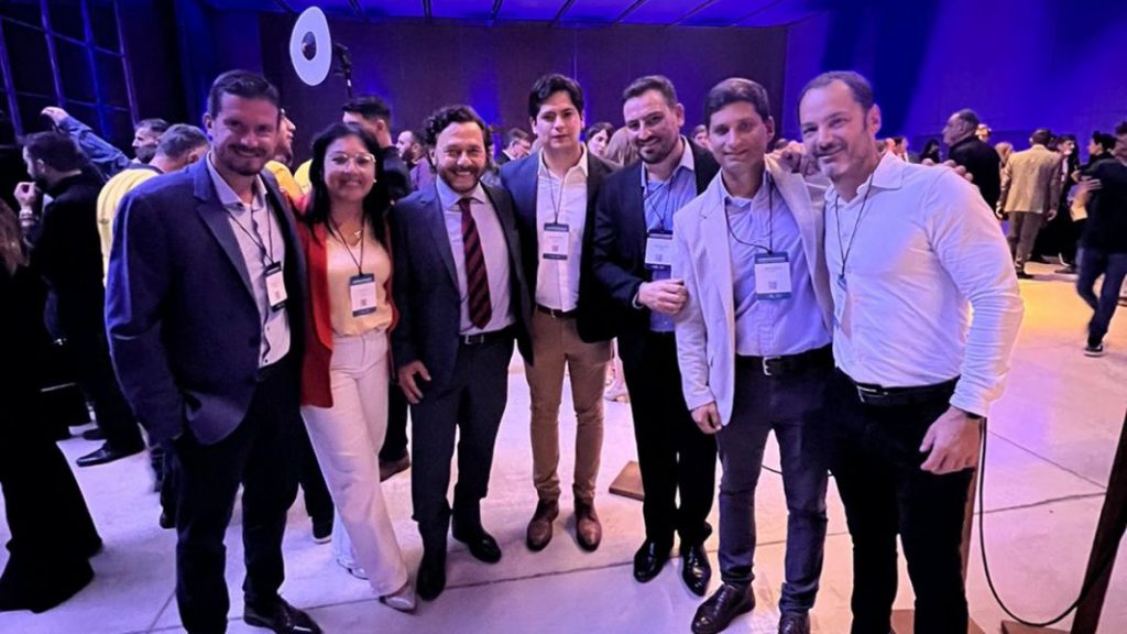 11278-el-gobernador-saenz-participa-en-cordoba-de-la-noche-de-los-intendentes-20240314004129 (1)