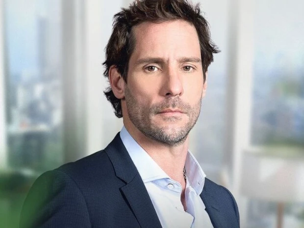 gonzalo-valenzuela-se-casa-620x464.jpg