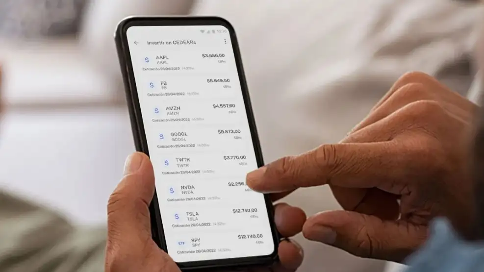 desde-la-app-de-uala-ahora-se-pueden-comprar-y-vender-acciones-1704284 (1)