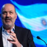 LML   /El Gobierno anunció que facilitará la importación particular de autos 0 km y usados