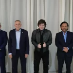 infobae    /Preocupación en LLA por la actitud de los gobernadores y dudas sobre el eventual veto al aumento de jubilaciones