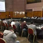 i24    /El Gobierno mejoró la oferta salarial para el segundo semestre y la negociación sigue abierta