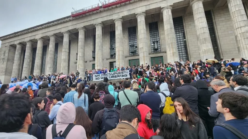 toma-facultad-derecho-ubajpg