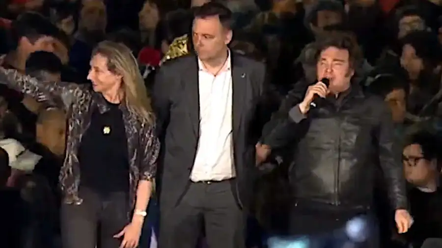 javier-milei-en-un-acto-de-lla-en-cordoba-20250919-2102760