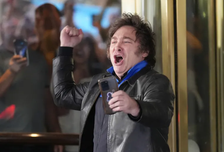 la-euforia-javier-milei-breve-dara-paso-la-preocupacion-atender-una-crisis-estanflacion-que-el-propio-presidente-electo-anticipa-los-primeros-meses-su-gobierno-foto-noticias-argentinas