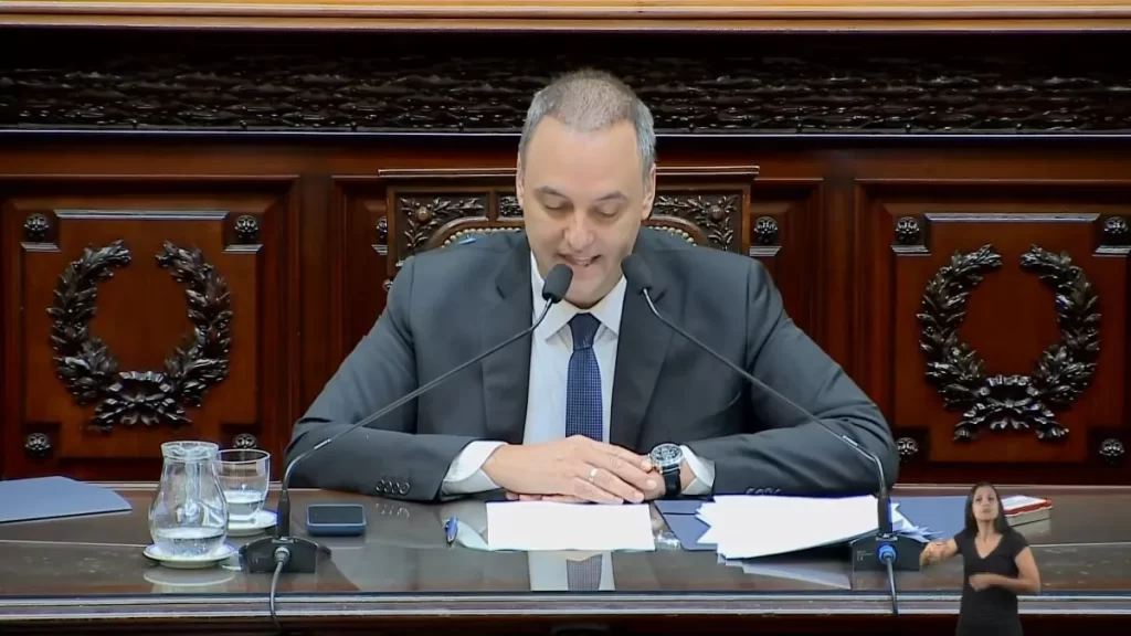 informe-gestion-2026-jefe-gabinete-manuel-adorni-presencia-del-presidente-javier-milei-1-36-49-screenshot