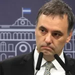 Perfil   / Pollicita citó a declarar a las cuatro mujeres que le prestaron dinero a Adorni para comprar departamentos