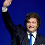 BAE  / Milei diagramó el calendario de mayo para jubilados y pensionados