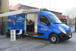 movil-licencias-2-scaled-1-768x512-1 (2)