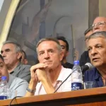 ámbito  / La CGT anunció una marcha a Plaza de Mayo y denunció que el Gobierno pone un techo a las paritarias