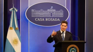 adrian-ravier-tercera-conferencia-prensa-casa-rosada-foto-presidencia