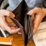 BAE Negocios   / En una década, el salario mínimo perdió el 60% de su poder de compra